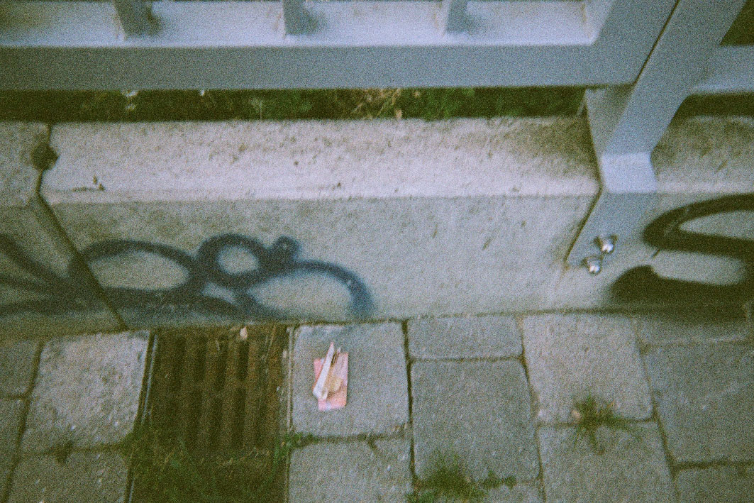 Claude Closky, ‘Common Ground,’ 2022, Brussels: More Publishers. 26 photographs, 10 x 15 cm.